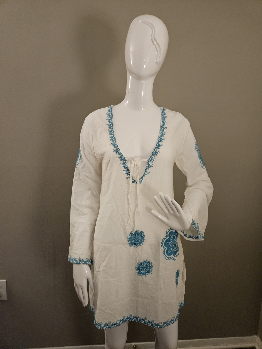 Bag Lady mudpie Embroidered Tunic in White & Blue Size Medium